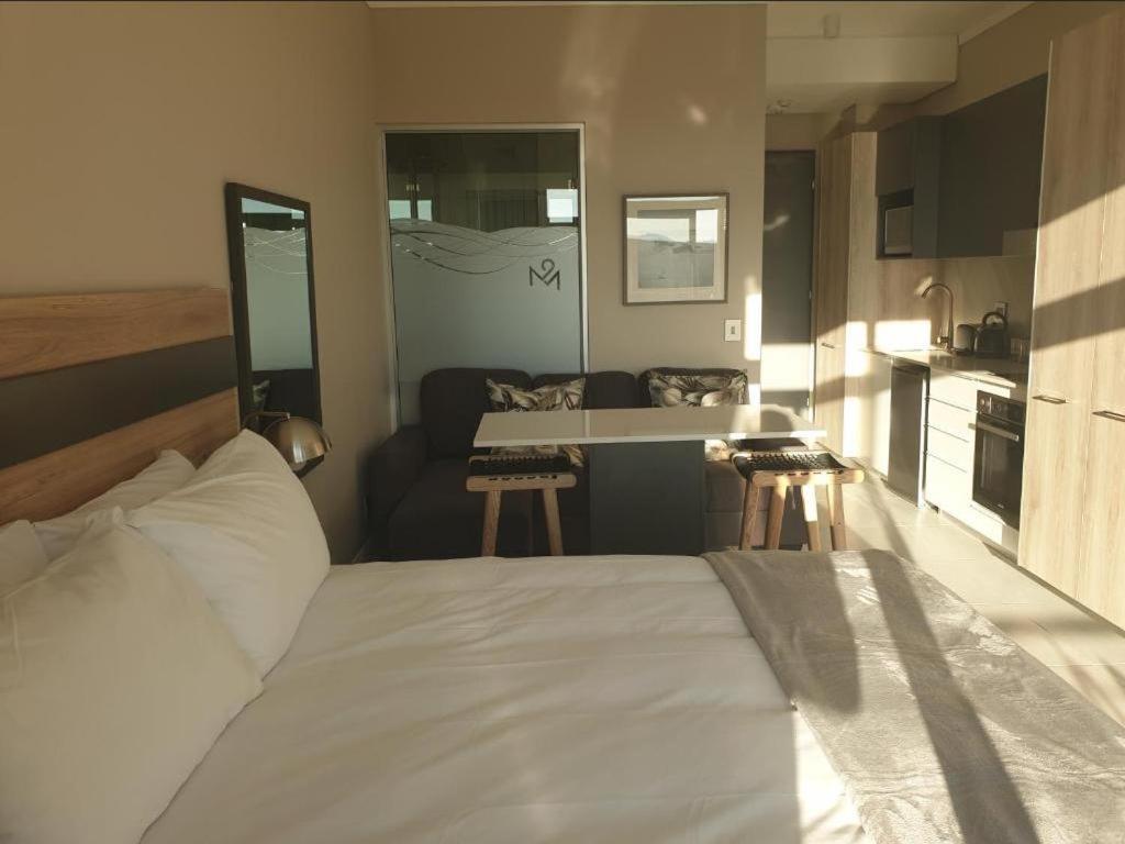 Menlyn Maine Apartments พริทอเรีย ภายนอก รูปภาพ