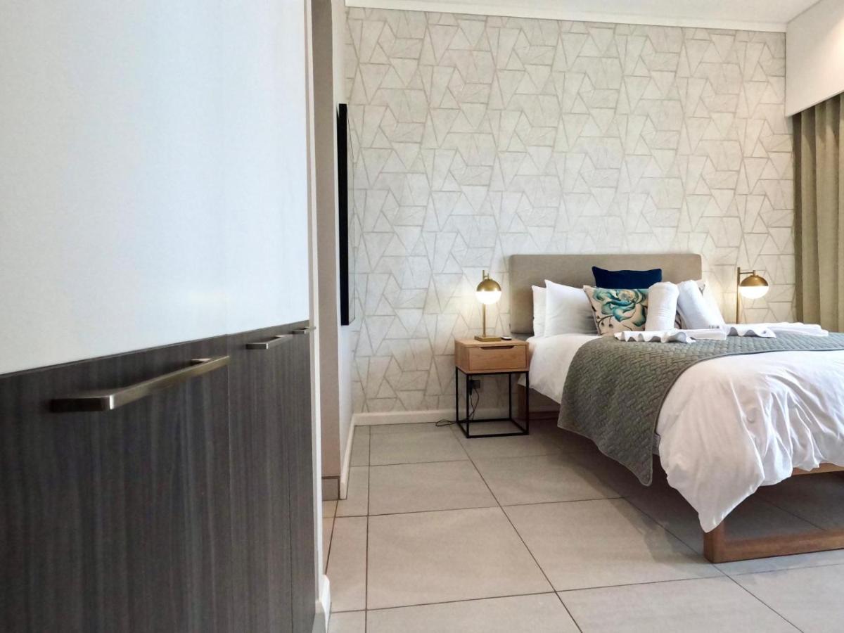 Menlyn Maine Apartments พริทอเรีย ภายนอก รูปภาพ