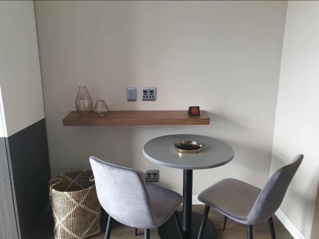 Menlyn Maine Apartments พริทอเรีย ภายนอก รูปภาพ