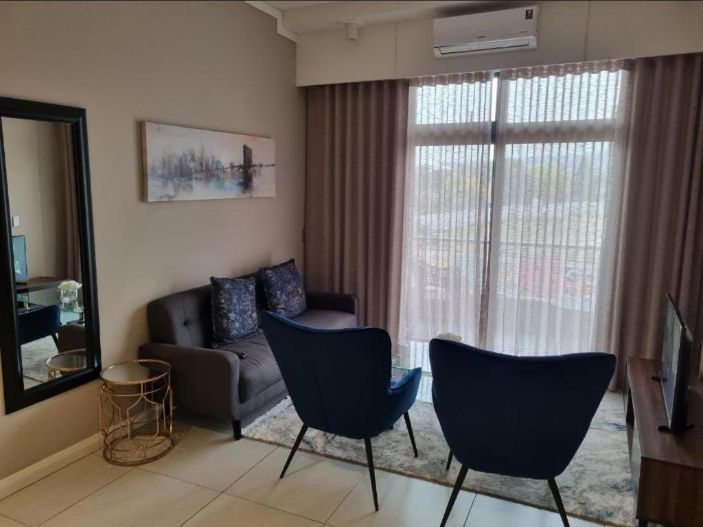 Menlyn Maine Apartments พริทอเรีย ภายนอก รูปภาพ